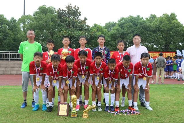 Buha：凯斯勒交易完成后哈迪仍可被送走 但不能与其他球员打包